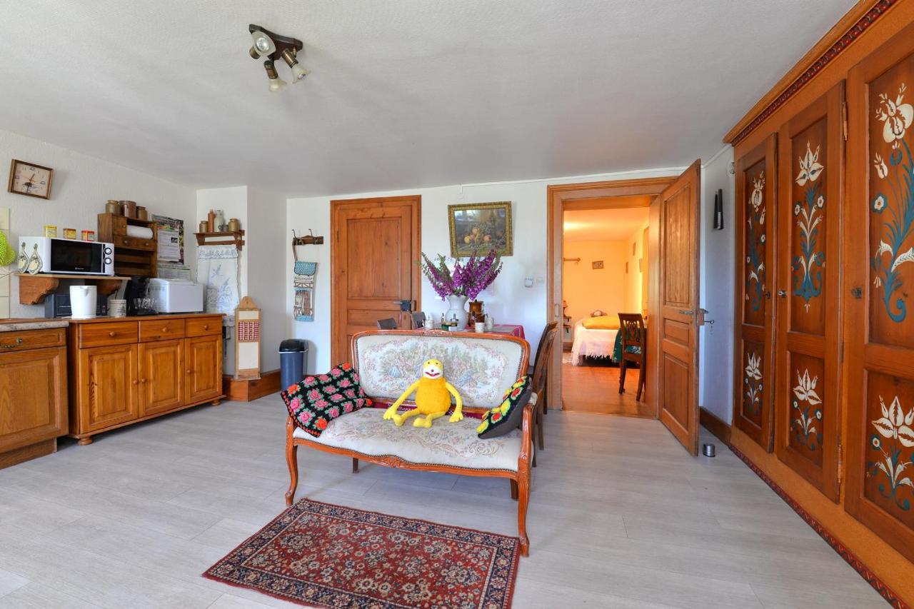 Gites Ou Chambres D'Hotes A La Ferme Orbey Exterior foto