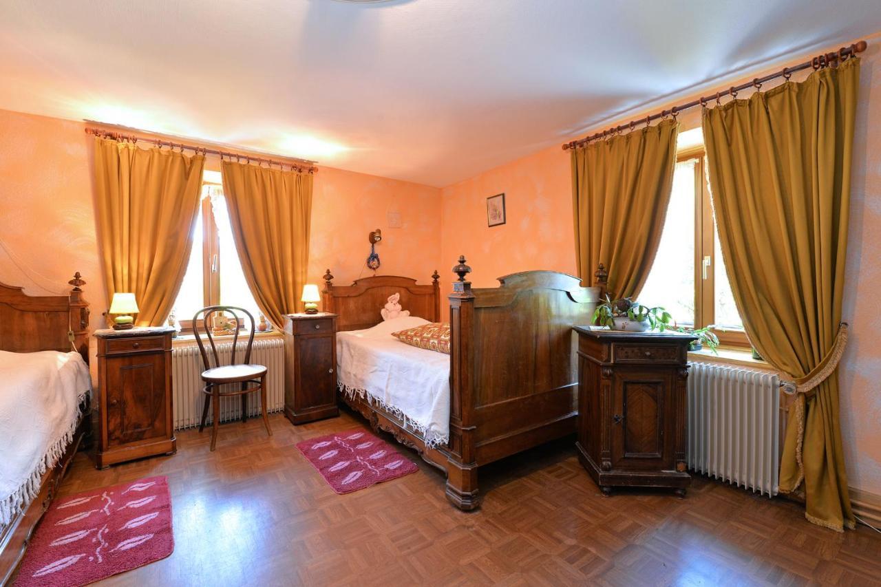 Gites Ou Chambres D'Hotes A La Ferme Orbey Exterior foto